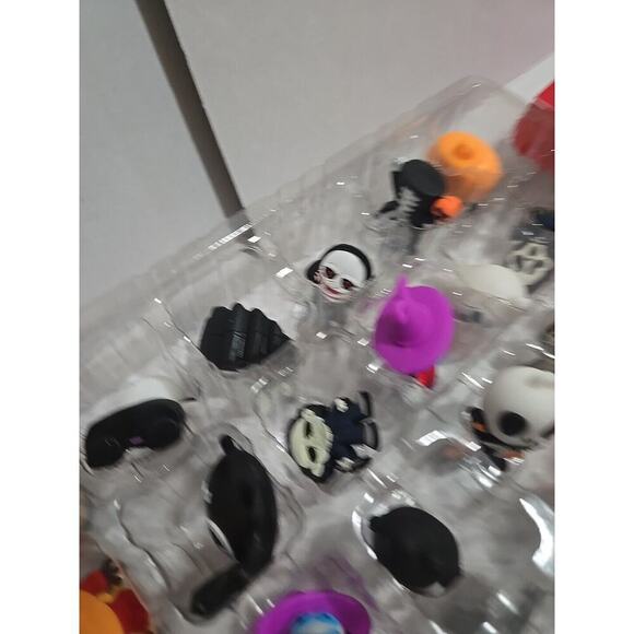 "Nightmare before Christmas" 24 Day Advent Christmas Calendar Puzzle 2024 - Picture 11 of 16